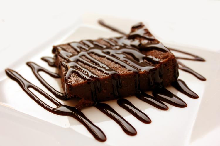 Brownies Recipe - Sweet Chocolate Brownies with Melted Chocolate